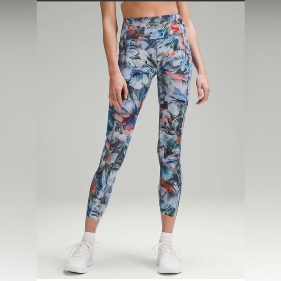 Lululemon Fast and Free High-Rise Tight 25" Luminescent Floral Multi Legging 8 - Picture 1 of 5